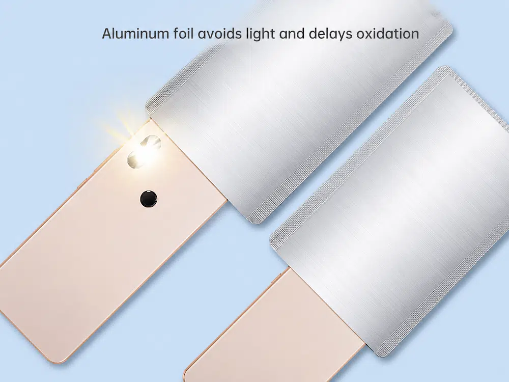 Aluminum foil pouch blocks light oxidation